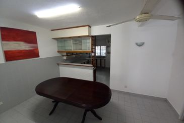 2 Storey Gated/ Guarded Extd Intermediate For Sale @ Wangsa Baiduri Subang Jaya Selangor!