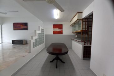 2 Storey Gated/ Guarded Extd Intermediate For Sale @ Wangsa Baiduri Subang Jaya Selangor!