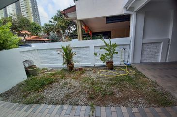 2 Storey Gated/ Guarded Extd Intermediate For Sale @ Wangsa Baiduri Subang Jaya Selangor!