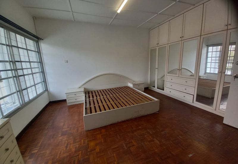 2 Storey Gated/ Guarded Extd Intermediate For Sale @ Wangsa Baiduri Subang Jaya Selangor!