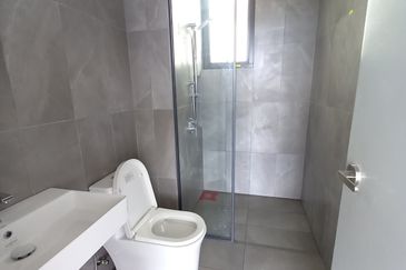 Alira Metropark Subang