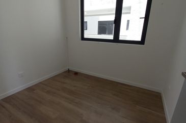 Alira Metropark Subang