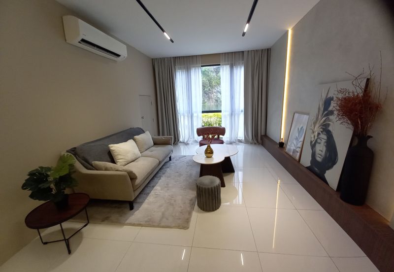 Forest Hill Residence Exclusive Resort Living Style At Petaling Jaya !