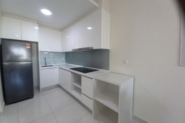 Pandora @ Tropicana Metropark