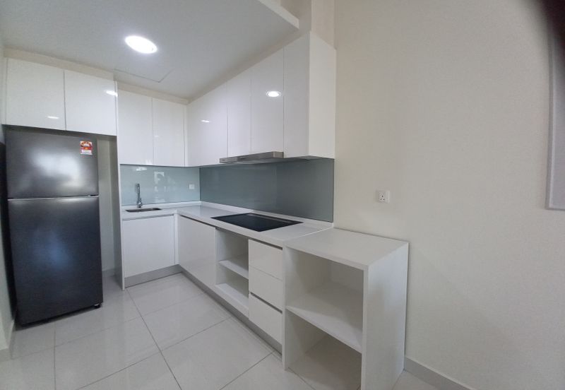 Pandora @ Tropicana Metropark