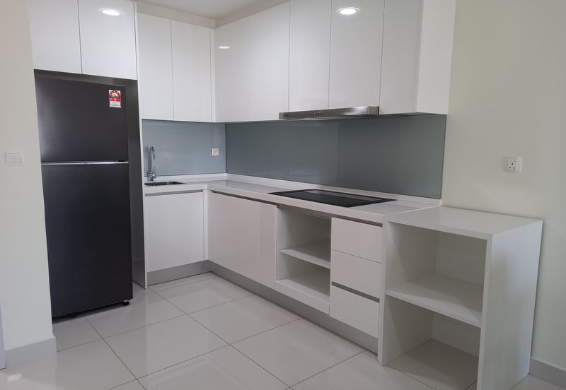 Pandora @ Tropicana Metropark