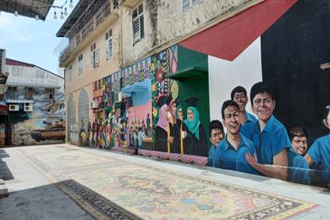 2.5 Storey Shop At Kota Bharu ,Kelantan For Sale !