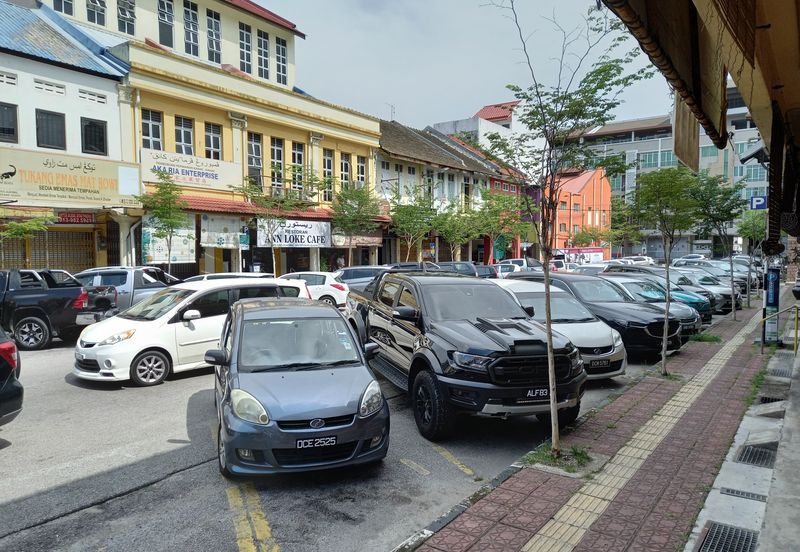 2.5 Storey Shop At Kota Bharu ,Kelantan For Sale !