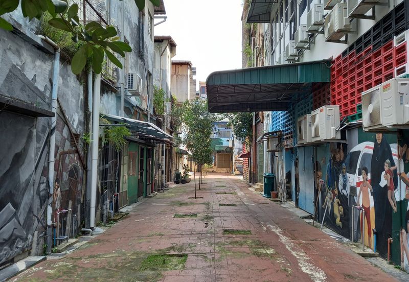 2.5 Storey Shop At Kota Bharu ,Kelantan For Sale !