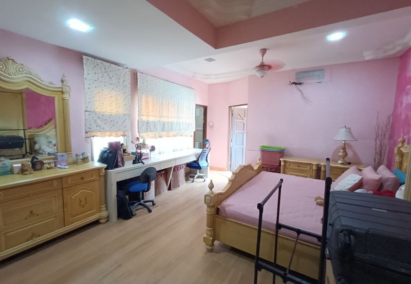 Taman Amanputra, Puchong South