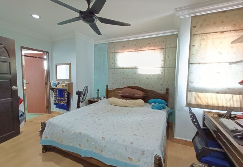 Taman Amanputra, Puchong South