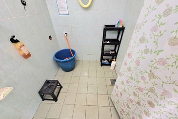 Pulau Indah ( Pulau Lumut )