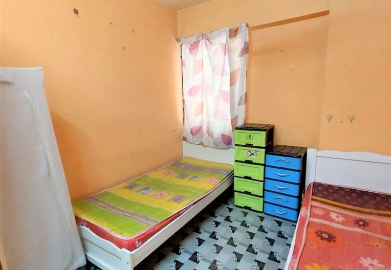 Pangsapuri Putra Damai