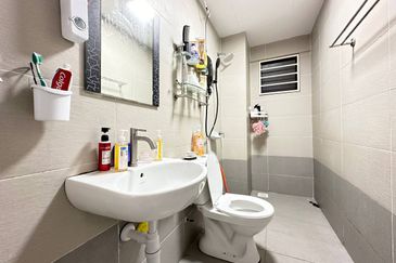 Alam Sanjung Serviced Apartment