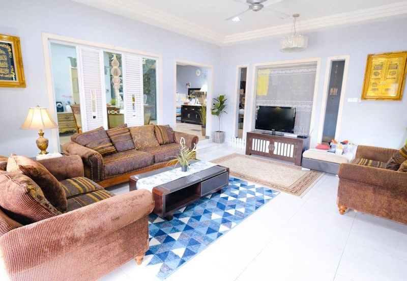 Kampung Melayu Subang Tambahan