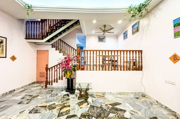 NON BUMI LOT | 2.5 Storey Terrace Bukit Utama, Bukit Antarabangsa Ampang