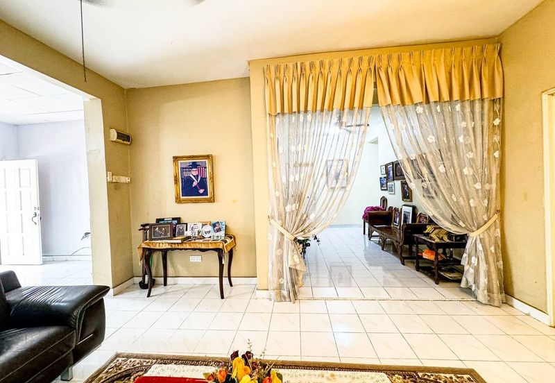 Bandar Tun Hussein Onn