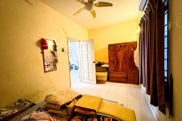 Bandar Tun Hussein Onn