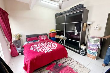 Seksyen 32, Shah Alam