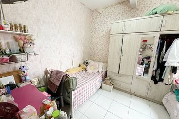 Seksyen 32, Shah Alam