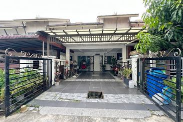 Seksyen 32, Shah Alam