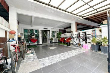 Seksyen 32, Shah Alam