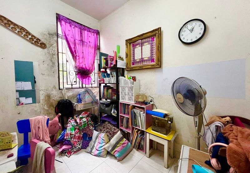 Seksyen 33, Shah Alam