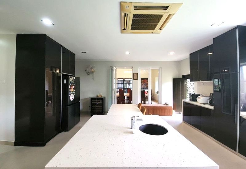 NICE ID | WELL MAINTAINED | Double Storey Bungalow Jalan Bidai Bukit Jelutong