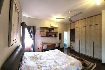 NICE ID | WELL MAINTAINED | Double Storey Bungalow Jalan Bidai Bukit Jelutong