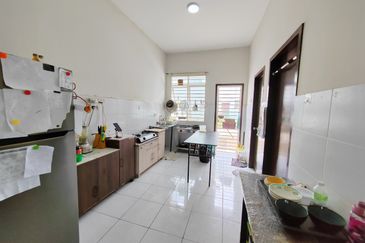 NEAR PLAYGROUND | Double Storey Terrace House Maple Hillpark Puncak Alam