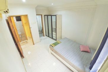 Bayu Tasik Condominium