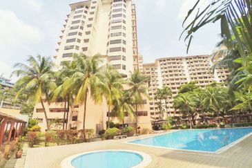 Bayu Tasik Condominium