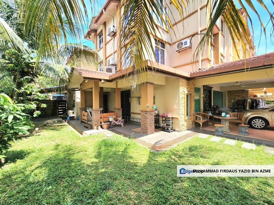 FACING OPEN END LOT | Renovated 3 Storey Terrace Subang Bestari, Selangor, Subang Bestari