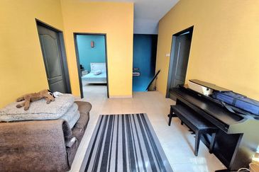 Jalan Cemara, Bandar Botanik