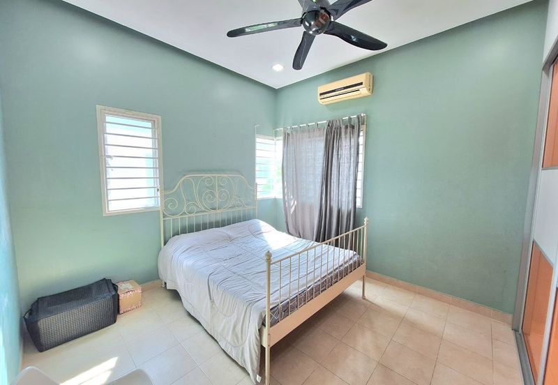 Jalan Cemara, Bandar Botanik