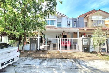 Jalan Cemara, Bandar Botanik