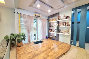 Jalan Cemara, Bandar Botanik