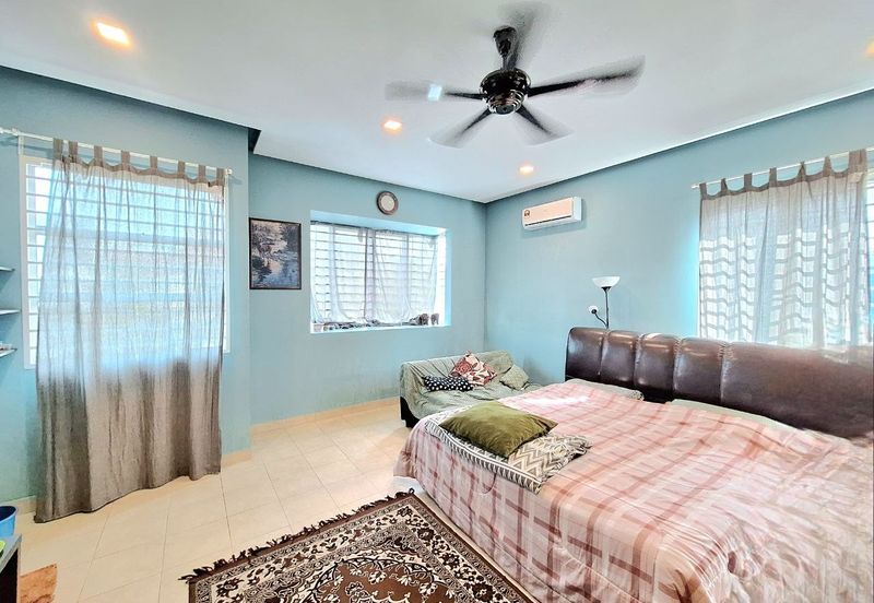 Jalan Cemara, Bandar Botanik