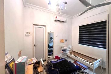 Taman Teluk Gedung Indah