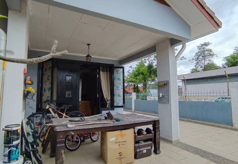 Jalan Makyong, Bandar Bukit Raja