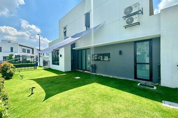 Sencilia @ Eco Sanctuary