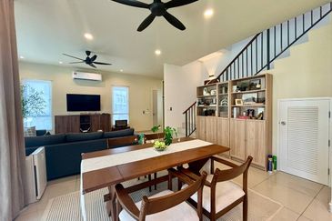 Sencilia @ Eco Sanctuary