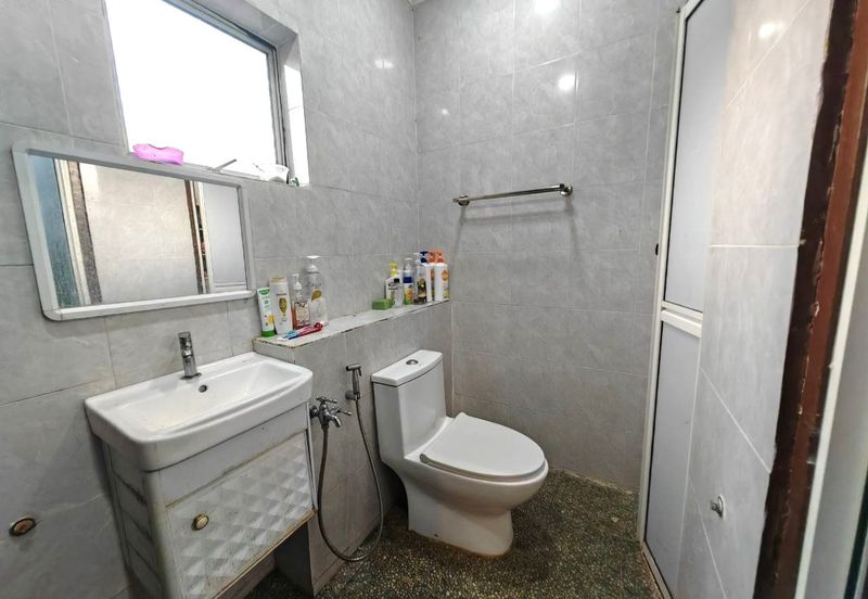 Seksyen 8, Shah Alam