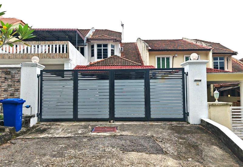 Seksyen 8, Shah Alam