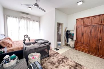 Penduline @ Bandar Rimbayu