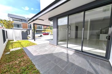 BRAND NEW | 2.5 Storey Semi D Park Villas, Trilia Residence, Bukit Jelutong, Shah Alam