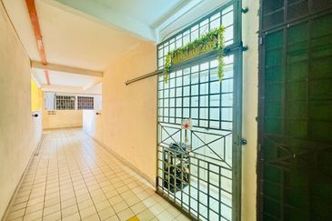 Bayu Villa Apartment, Bayu Perdana