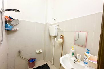 FACING OPEN | Single Storey Taman Medan Indah, Telok Panglima Garang