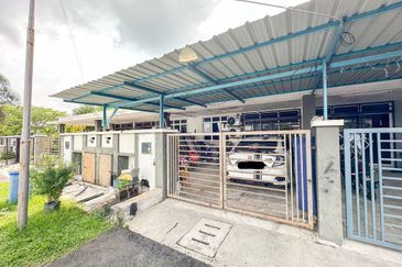 FACING OPEN | Single Storey Taman Medan Indah, Telok Panglima Garang