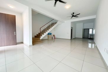 Serenia Adiva @ Serenia City